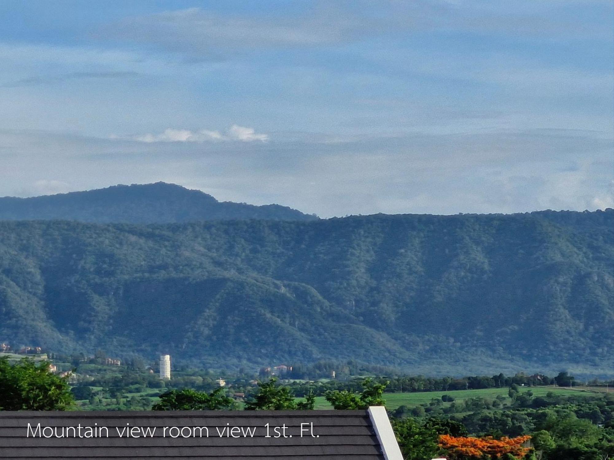 Biciclette Hotel Khaoyai Ban Bung Toei Rom bilde